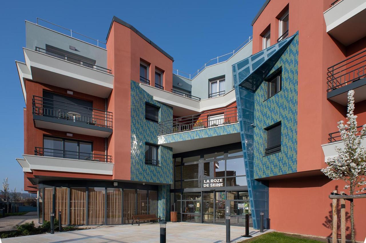 Domitys La Roze De Seine Aparthotel Saint-Aubin-les-Elbeuf Exterior photo